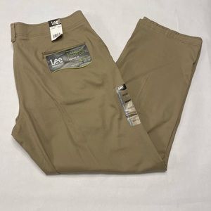 Lee Extreme Comfort straight fit NWT 36 x 30